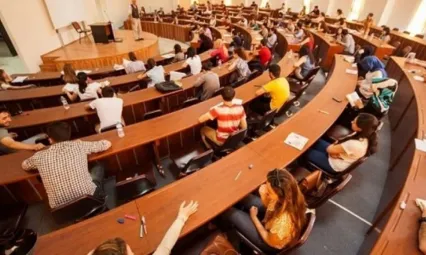 YÖK 4 yıllık eğitim 3 yıla düşüyor!