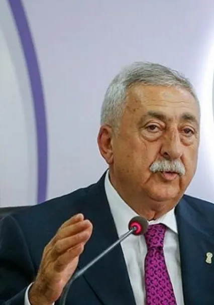 TESK: Kredi kartı yapılandırması piyasalara canlılık getirecek