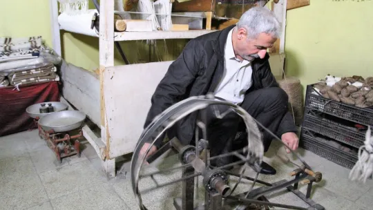 Siirt'in Bacasız Fabrikası Battaniye Yapımı  Devletten Destek Bekliyor