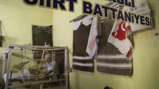 Siirt'in Bacasız Fabrikası Battaniye Yapımı  Devletten Destek Bekliyor