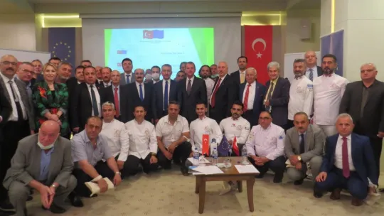 Türkiye'den Önce Kebapçı, Pideci, Dönerci, Pastacı AB'ye Girdi