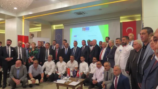 Türkiye'den Önce Kebapçı, Pideci, Dönerci, Pastacı AB'ye Girdi