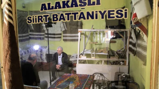 Siirt'in Bacasız Fabrikası Battaniye Yapımı  Devletten Destek Bekliyor