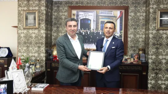 CHP Heyeti Sivas'ta Esnaf ve Sanatkarlarla Buluştu