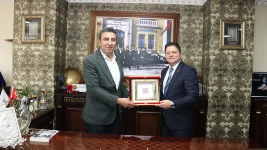 CHP Heyeti Sivas'ta Esnaf ve Sanatkarlarla Buluştu