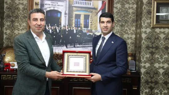 CHP Heyeti Sivas'ta Esnaf ve Sanatkarlarla Buluştu