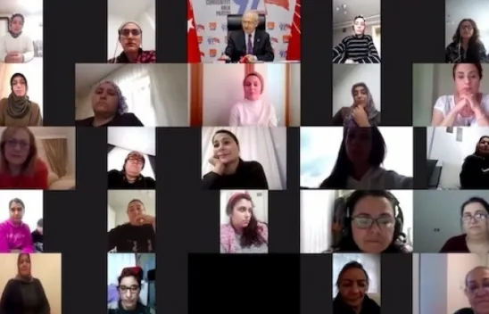 Kadınlarla görüşmesine esnafın isyanı damga vurdu