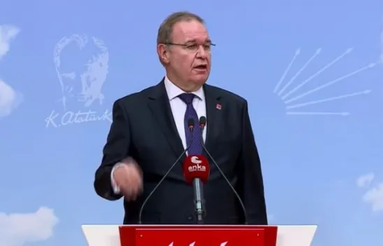 Konya'da, Edirne'de esnaf isyanlarda, kongreler ise 'lebalep'