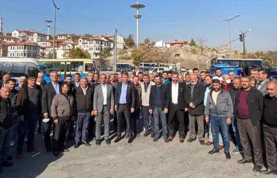 Piston Düştü Mansur Başkan