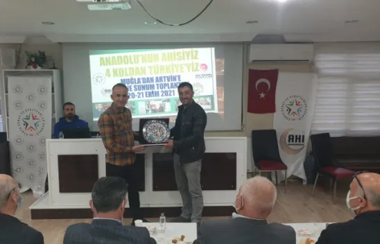 Ustalar Şehri Yusufeli'nin bıçakları belgesel konusu oldu