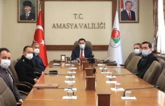 Vali uyarısı: Ev ziyareti esnafı da mağdur ediyor!