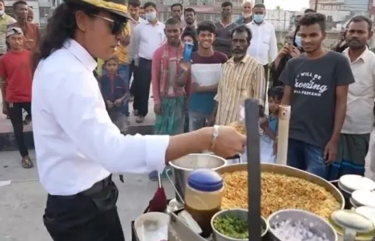 Enterasan Satıcılar Görenleri Hayrete Düşürüyor..