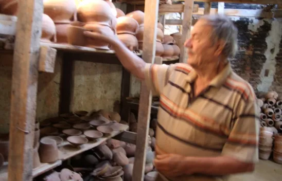 Plastik Çıktı, Çömlekçilik Öldü