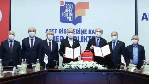 Bakanlık ile Türk-İş arasında afet eğitimi protokolü