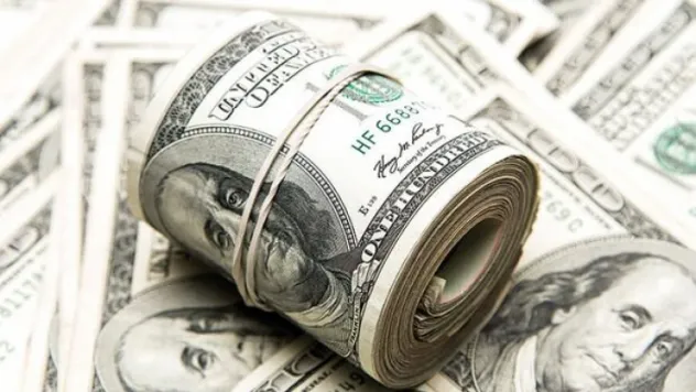 Dolar 13.79 TL,  Euro 15.60 TL