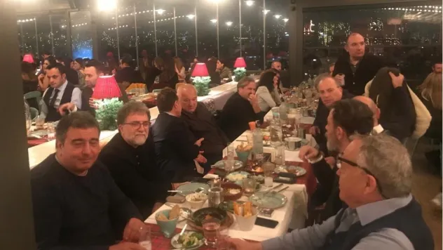 Hürriyet Ekibi Meyhanede Moral Tazeledi