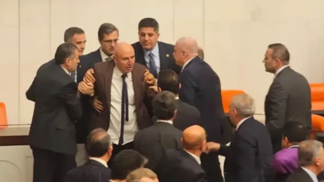 Meclis Genel Kurulu'nda Akın Gürlek gerilimi