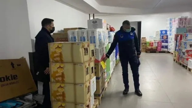 Rafta olmayan yağlar zincir marketlerin depolarından çıktı