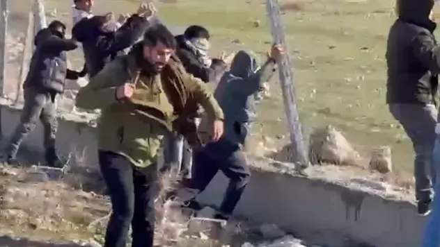 Sınırda gergin dakikalar