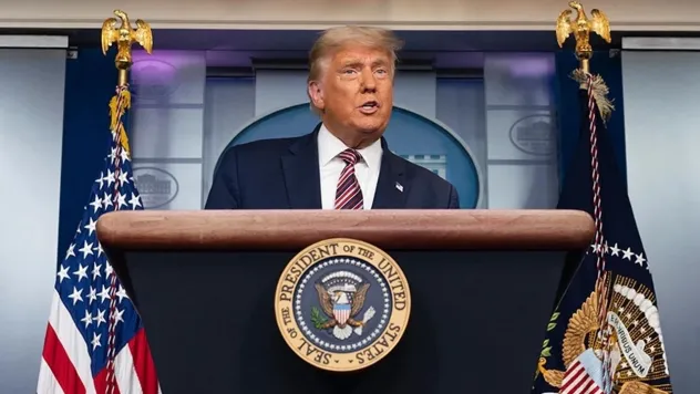 Trump'tan İran'la iş yapana ek gümrük vergisi