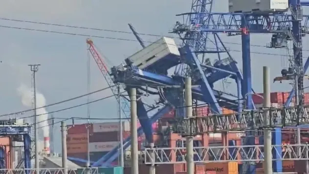 Uluslararası limanda feci kaza!