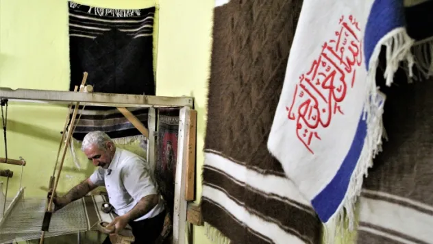 Ömrü Bir Asırlık Battaniye