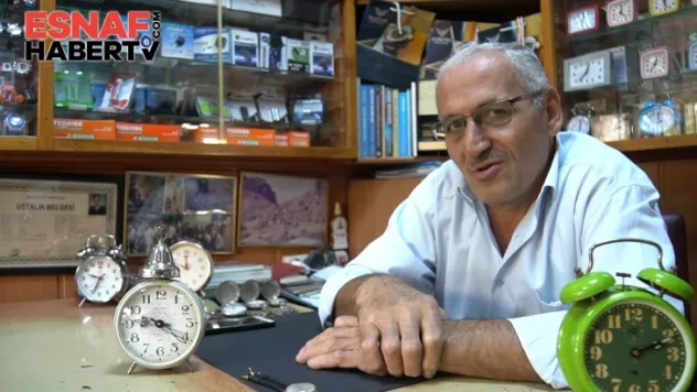 Saatçide çırak olmak için Ustasına para ödemiş !