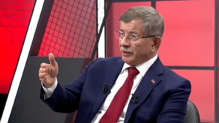 Ahmet Davutoğlu: Maddi sıkıntılar yaşıyorum