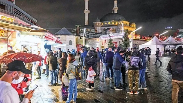 10 ayda 14 milyon turist