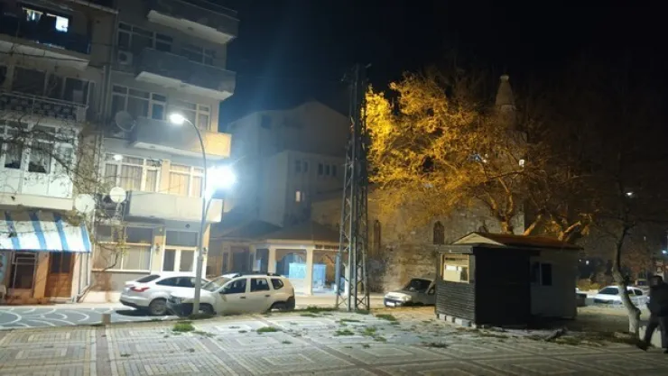53 saat sonra elektriğe kavuştular