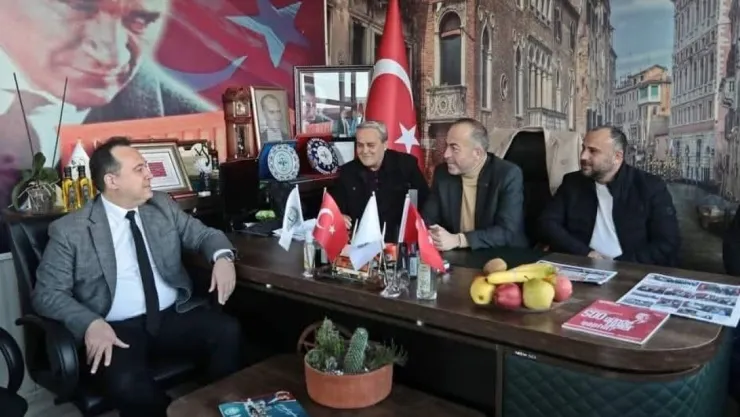 Akhisar Çağlak Festivali'nde Pazarcı ve Tuhafiyeci Esnafa Müjde
