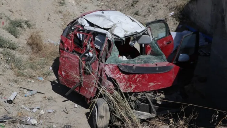 Ankara'da feci kaza: Aynı aileden 3 ölü, 1 yaralı