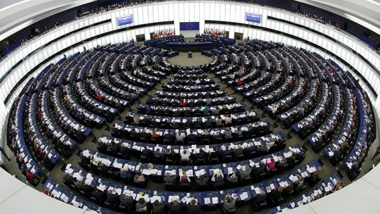 Avrupa'da Oy Kullanma İşlemi Sona Erdi