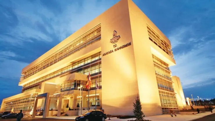 AYM'den yaşlılık aylığı kesilen emekli ile ilgili flaş karar