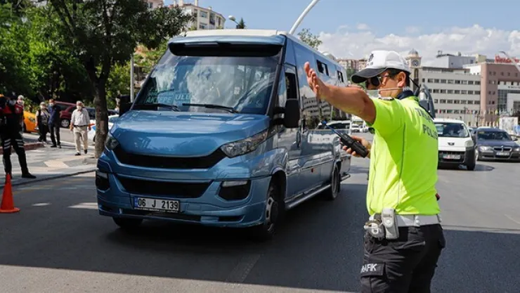 Başkentte, araçlarda 'maske' denetimi