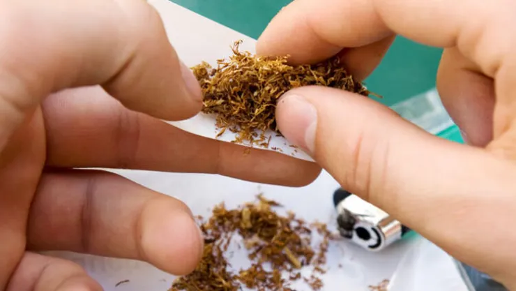 Belçika'da Sigaraya 18 Yaş Sınırı