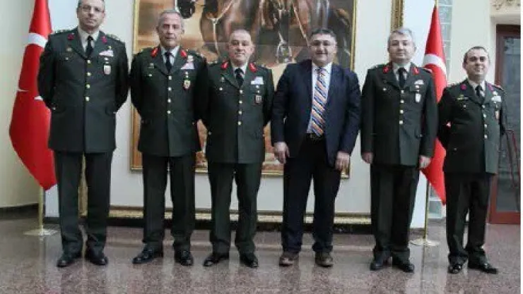 Cami Avlusu Harekat Merkezi Oldu-2