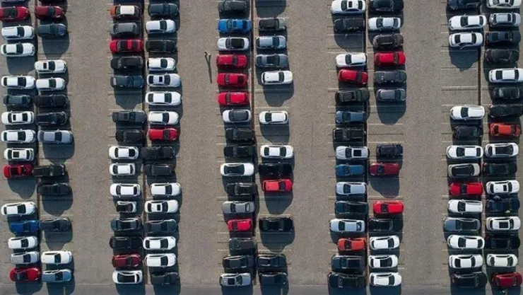 Çin ve Japon otomobillerinin vergisi artırıldı