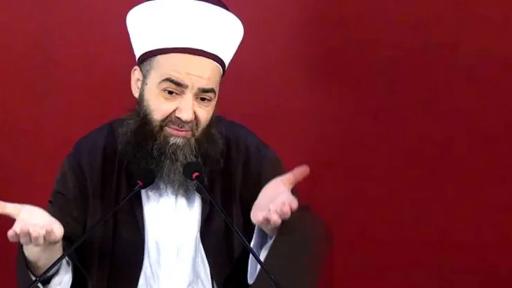 Cübbeli Ahmet: Ak Parti Zor Toparlanır