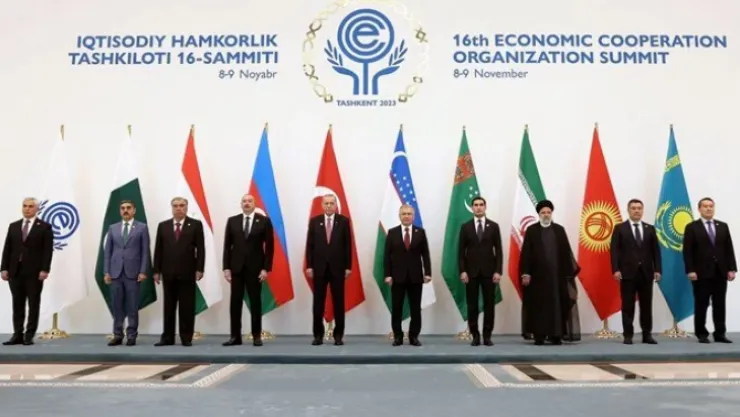 Cumhurbaşkanı Erdoğan, Ekonomik İşbirliği Teşkilatı 16'ncı Zirvesi'ne katıldı