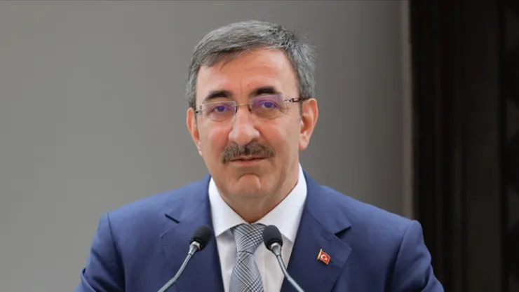 Cumhurbaşkanı Yardımcısından emekli maaşı açıklaması