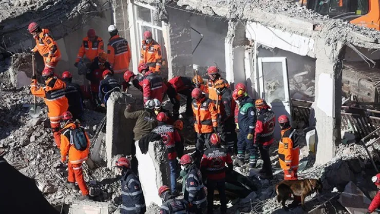 Depremde ölü sayısı 39'a yükseldi