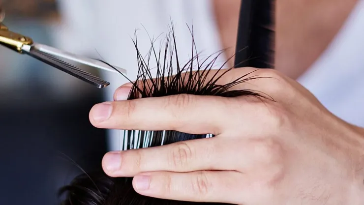 Dükkanı Kapalı Berberinize Yardım Etmek İster misiniz ?