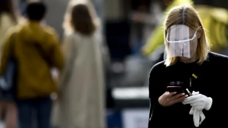 Dünyada Kovid-19 vaka sayısı 53 milyonu geçti