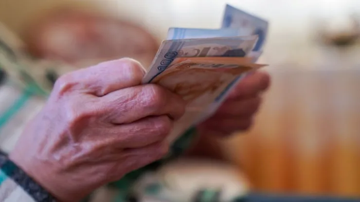 Emekli Sandığı kapsamında emeklilerin aylık farkları yarın ödenecek