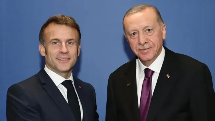 Erdoğan, Macron ile telefonda görüştü