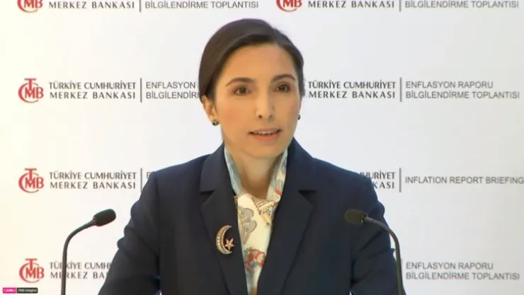 Erkan: TL'ye geçiş zamanı geldi