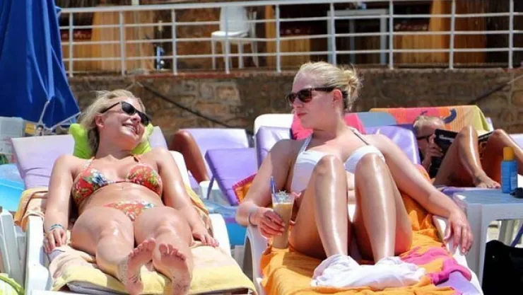 ETİK'ten Ege Turizm Merkezi-Çeşme Projesi'ne destek