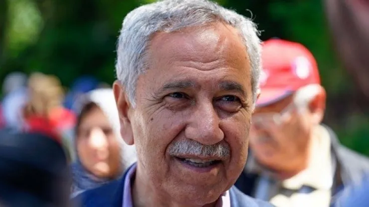 İki Yeni Parti Kuruluyor