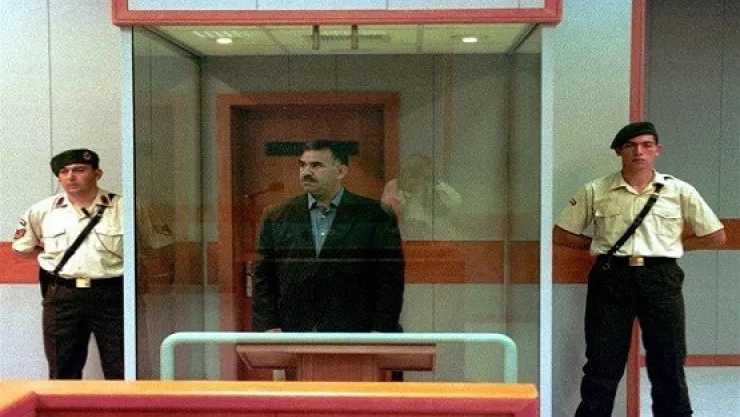 İmralı'da Neler Oluyor?